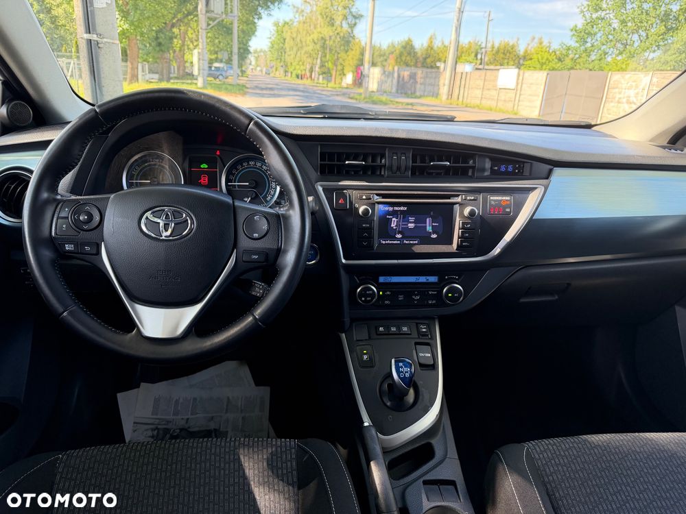 Toyota Auris Hybrid 135 Premium - 7