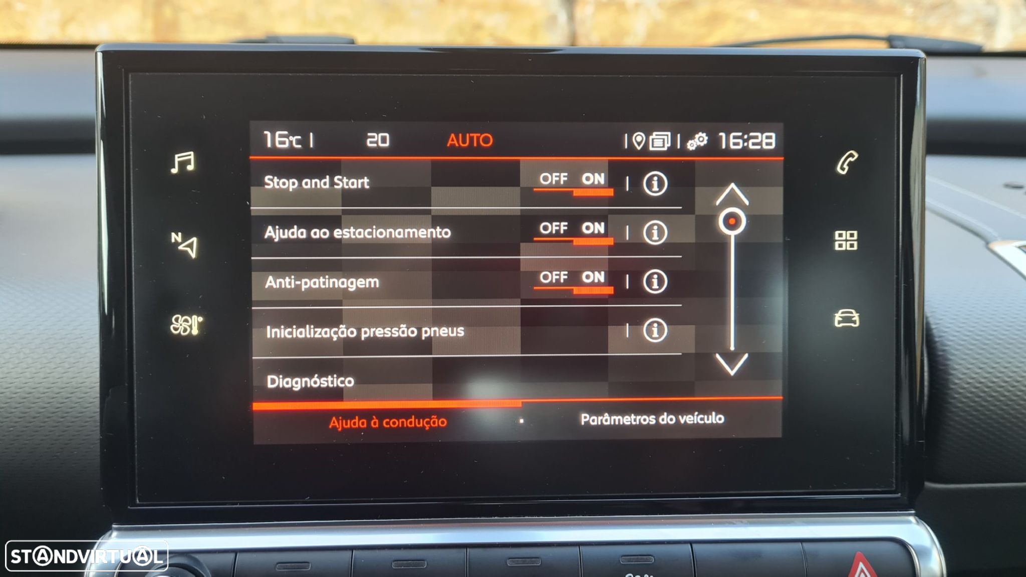 Citroën C4 Cactus - 26