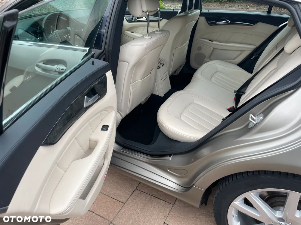 Mercedes-Benz CLS 350 CDI BlueEff - 11