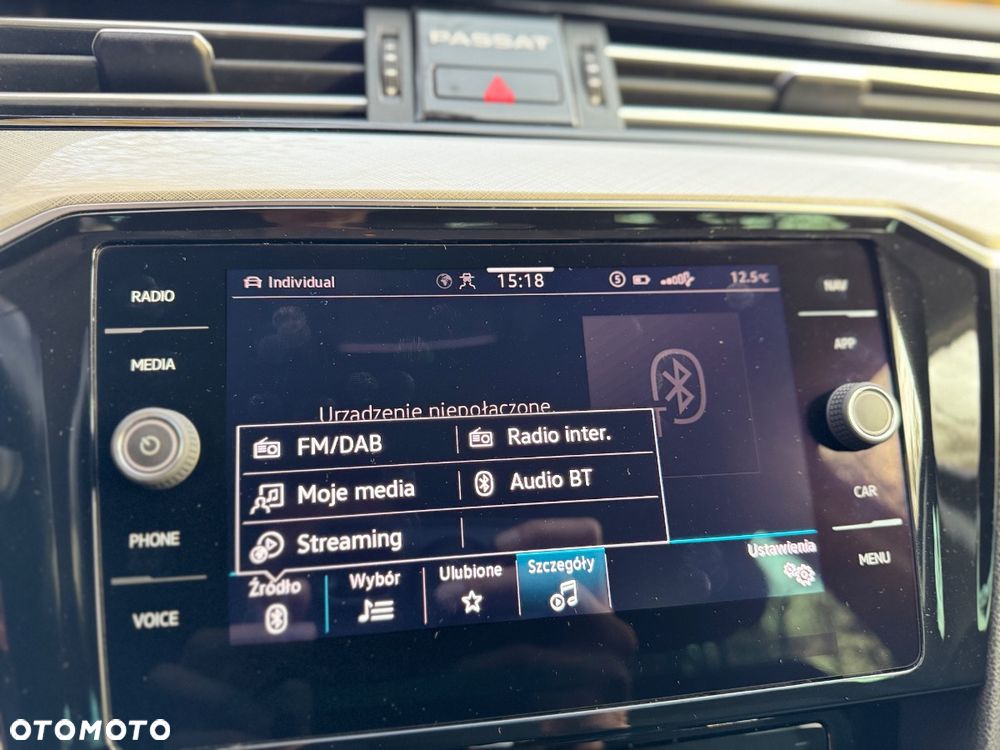 Volkswagen Passat Variant 2.0 TDI SCR DSG 4Motion Business - 27