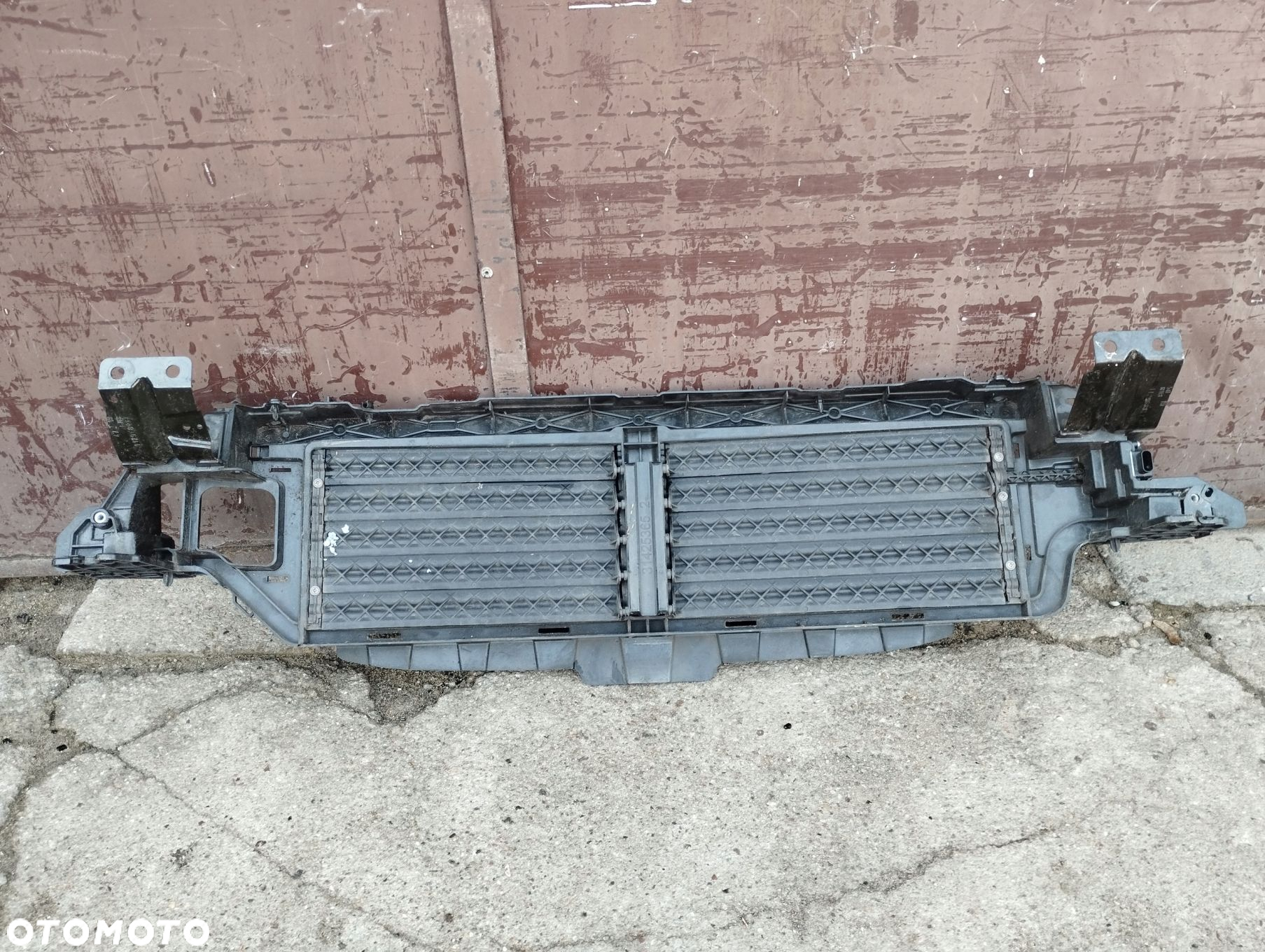 Wlot Roleta Żaluzja Volvo XC60 II 31425365 - 15
