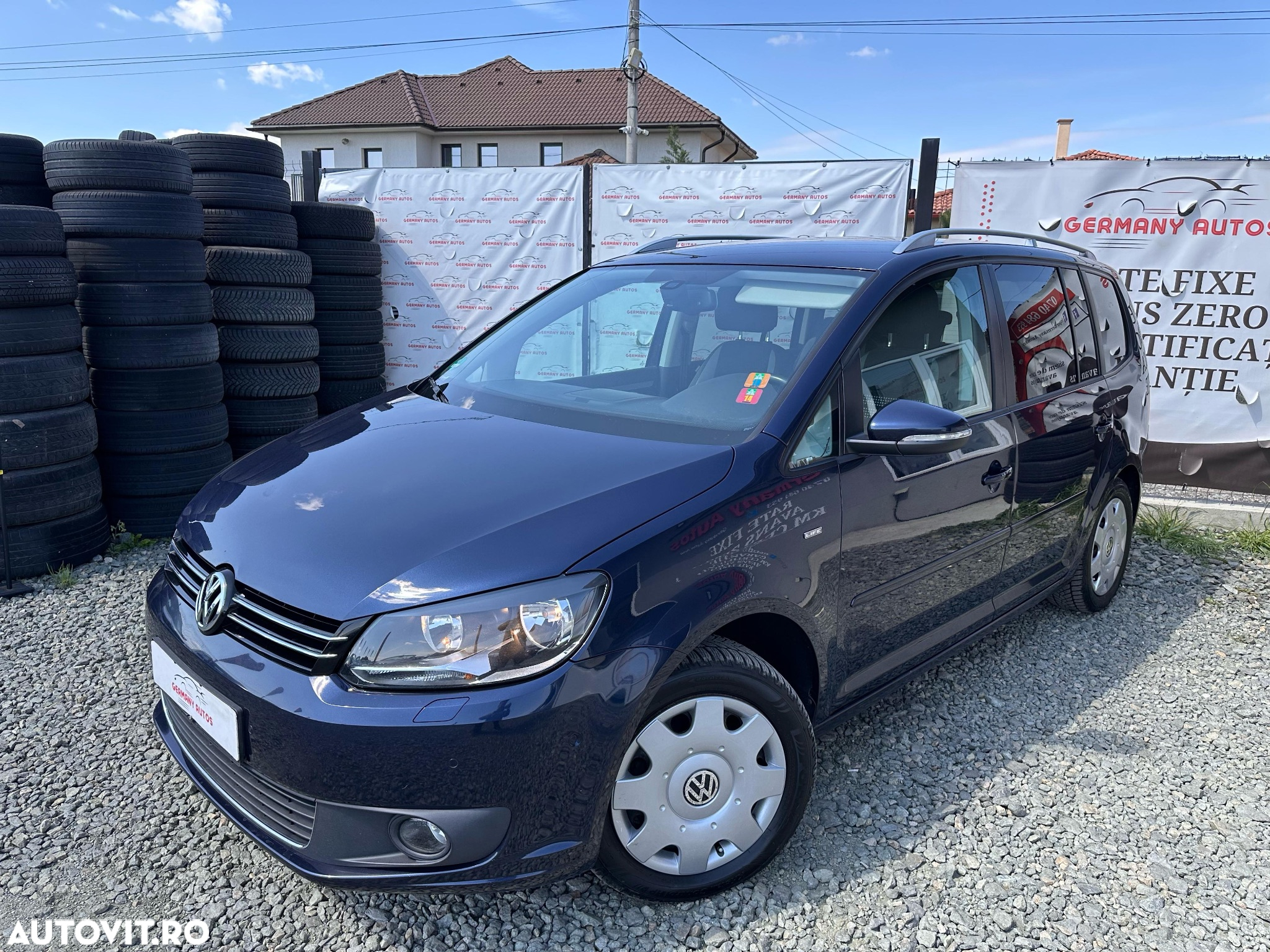 Volkswagen Touran - 6
