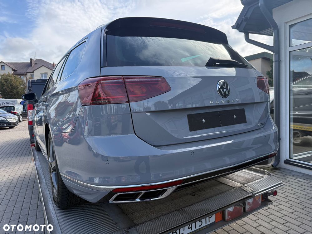 Volkswagen Passat 2023 photo 5