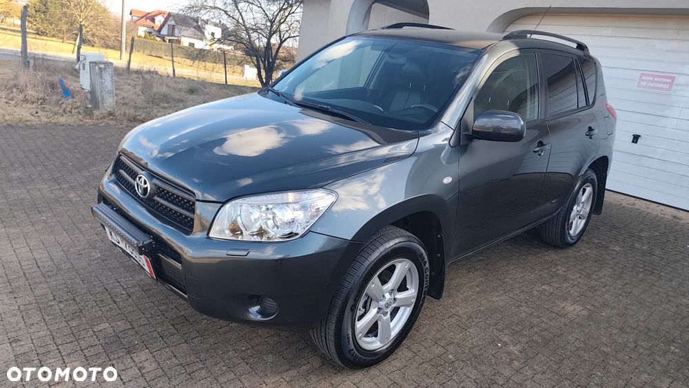 Toyota RAV4 2.0 4x4 Automatik Executive - 2