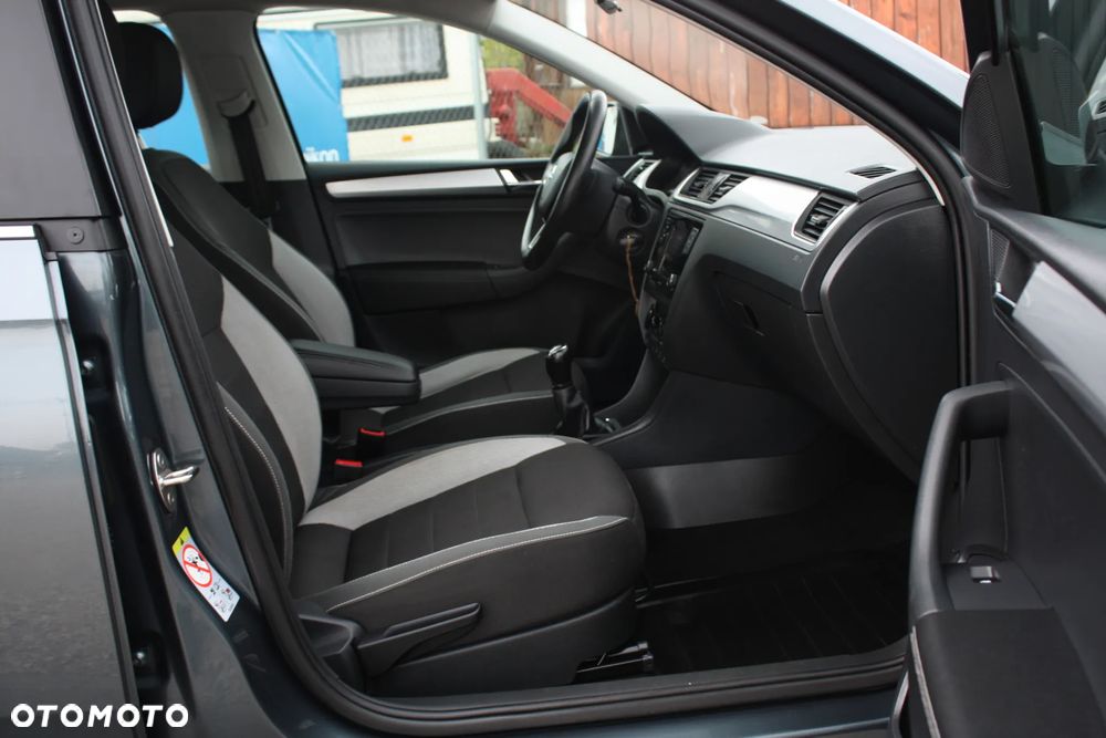 Skoda RAPID 1.0 TSI Cool Edition - 20