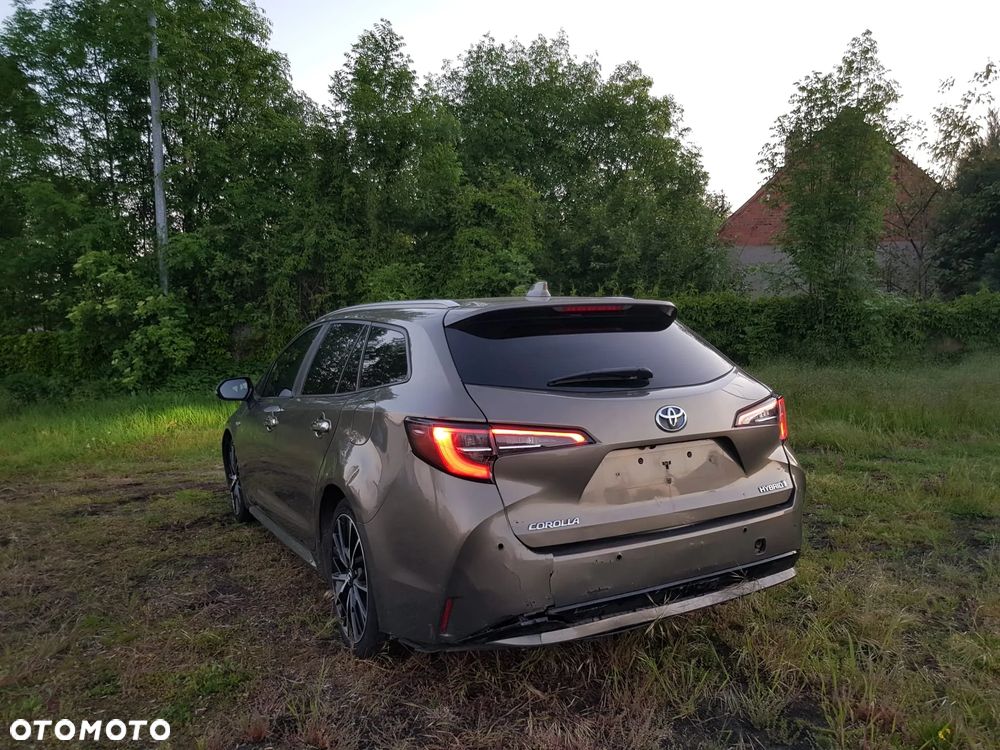 Toyota Corolla - 2
