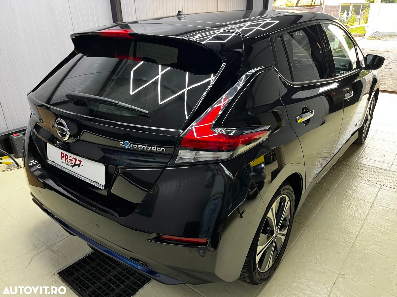 Nissan LEAF Tekna - 6