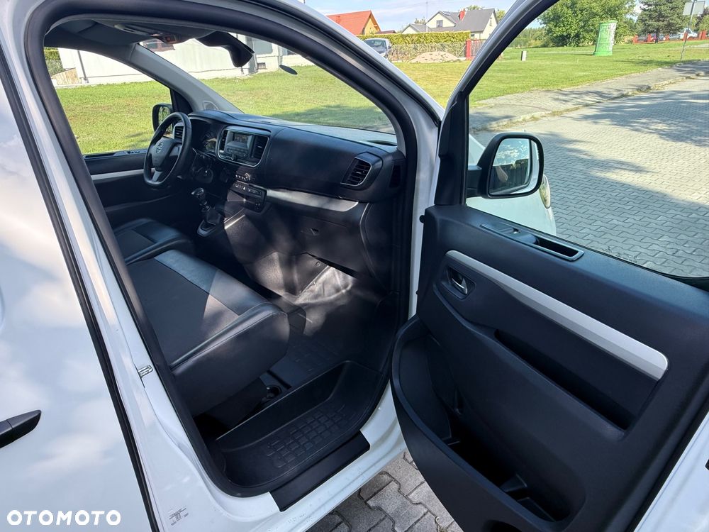 Opel Vivaro - 16
