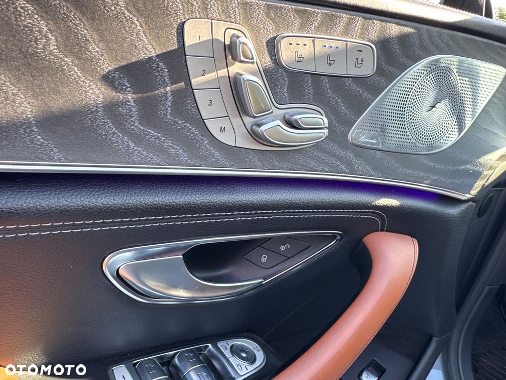 Mercedes-Benz CLS 450 4-Matic AMG - 8