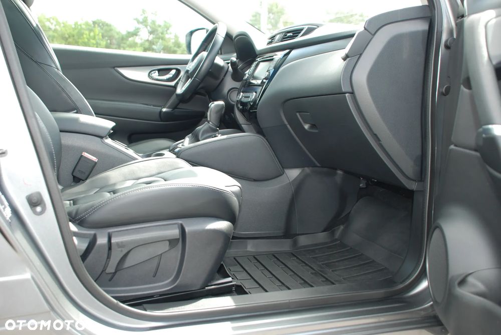 Nissan Qashqai 1.3 DIG-T Tekna DCT - 15