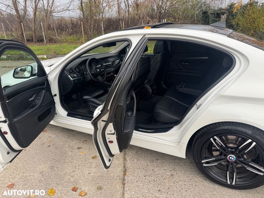 BMW Seria 5 530d Aut. Luxury Line - 11
