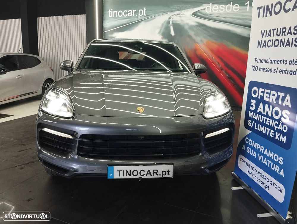 Porsche Cayenne Coupé E-Hybrid - 7