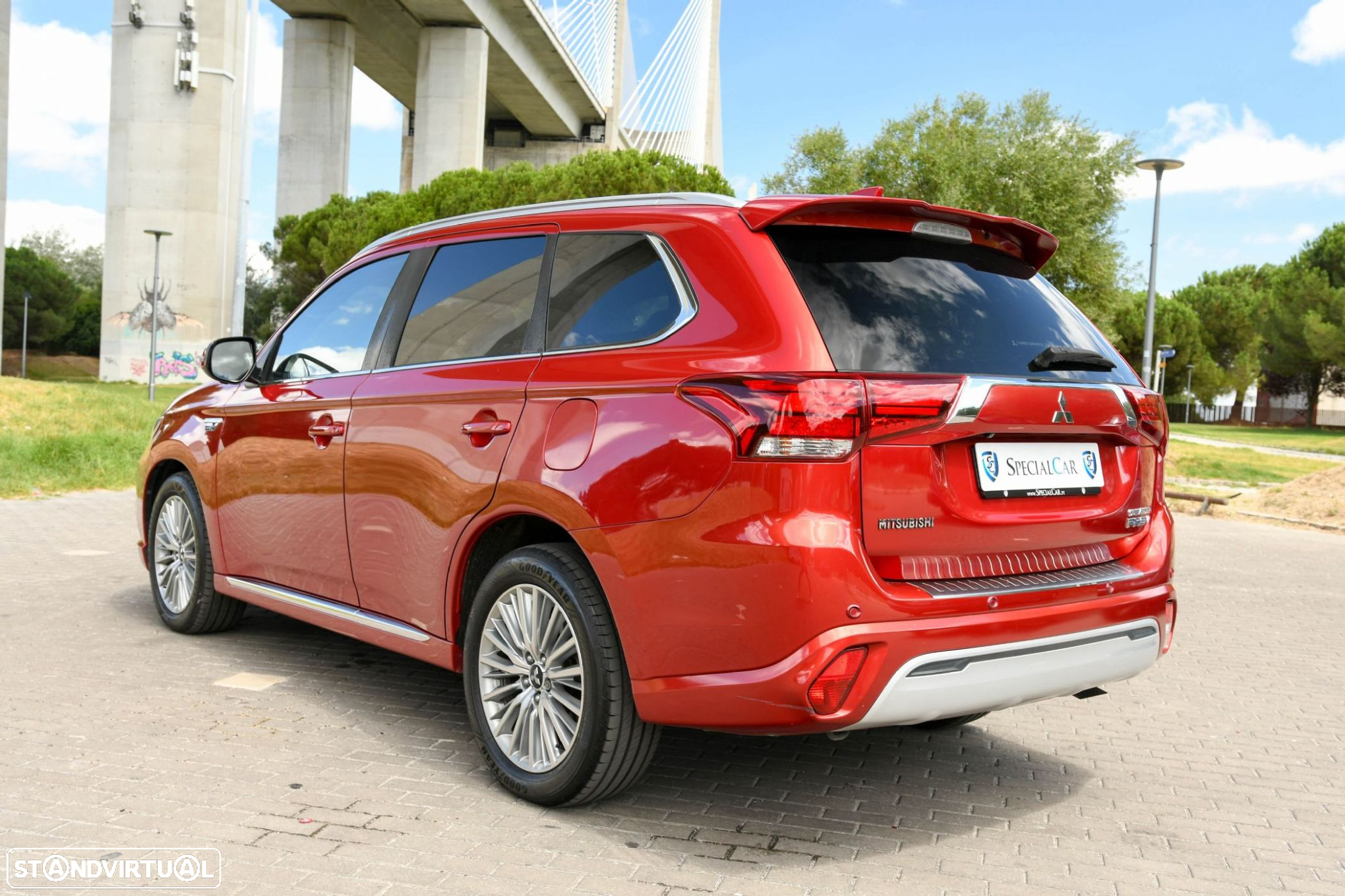Mitsubishi Outlander 2.4 PHEV Instyle - 9