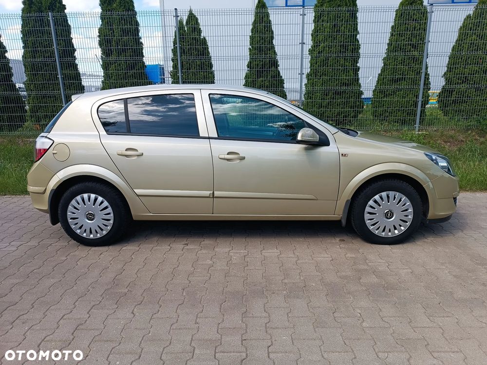 Opel Astra 1.6 Easytronic Edition - 2