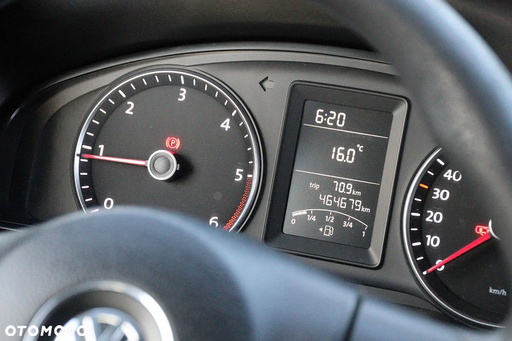 Volkswagen Transporter - 30