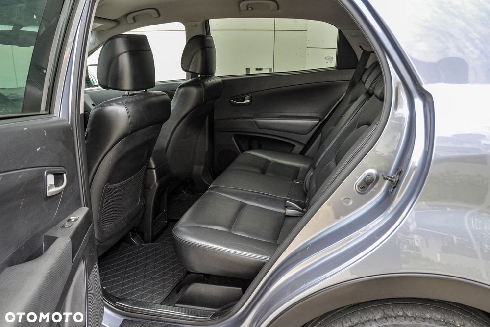 SsangYong/KGM Korando 2.0 E-XDi DPF 4WD Automatik Quartz - 8