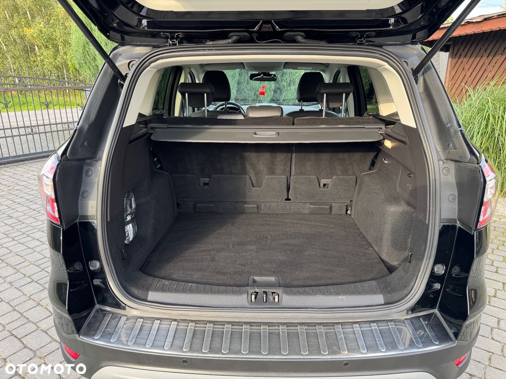 Ford Kuga - 11