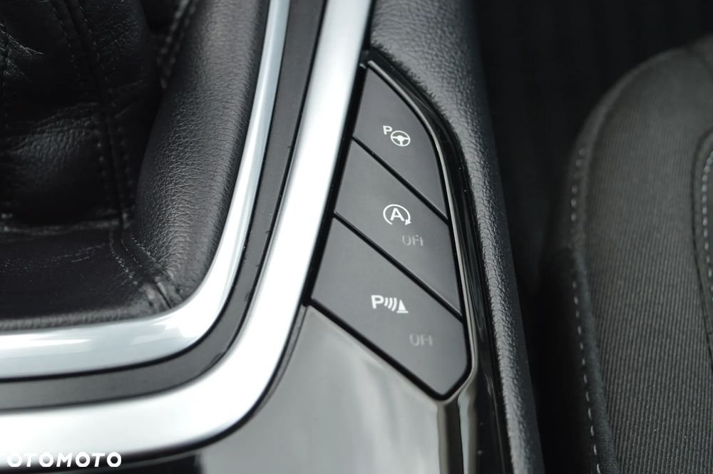Ford S-Max 2.0 TDCi Titanium - 16