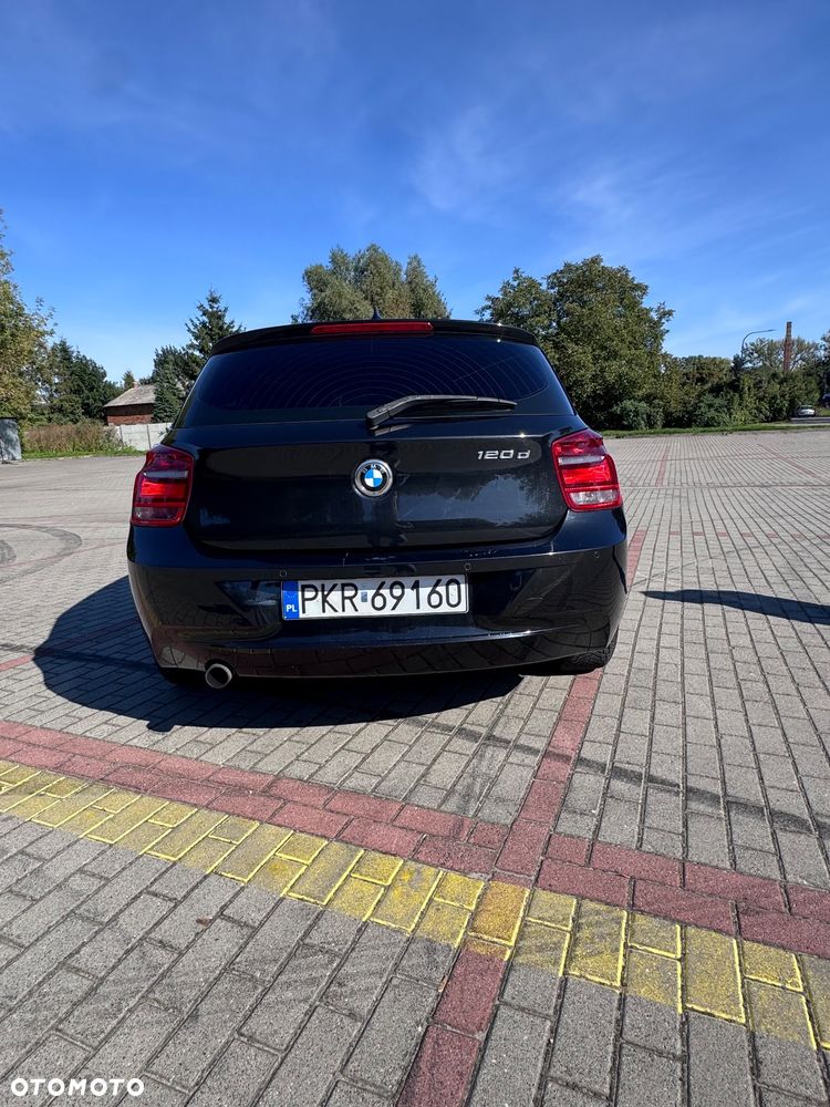BMW Seria 1 120d - 4