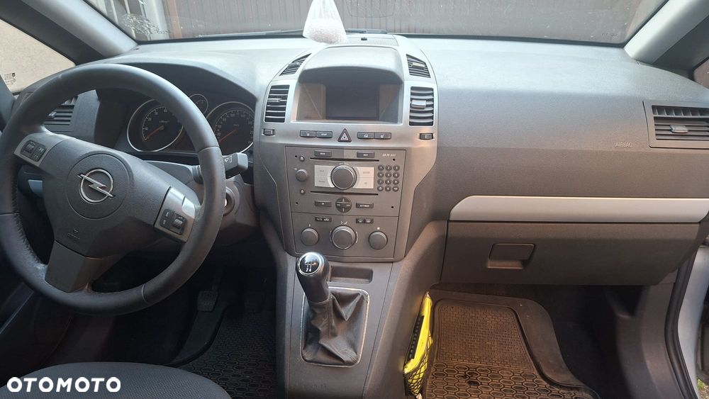 Opel Zafira 1.8 Sport - 3
