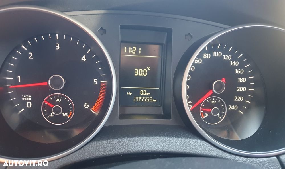 Volkswagen Golf 1.6 TDI 4Motion BlueMotion Technology Trendline - 12