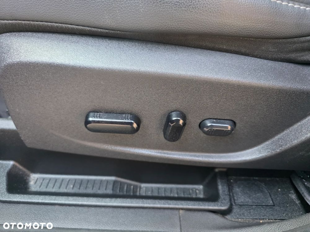 Ford Kuga 1.5 EcoBoost AWD Trend ASS - 11