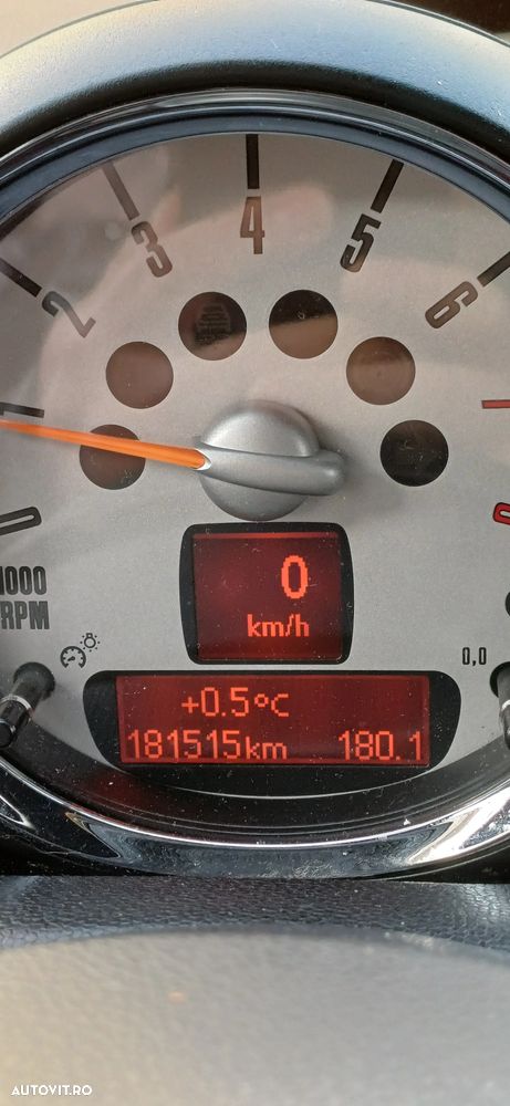Mini Countryman Cooper - 24