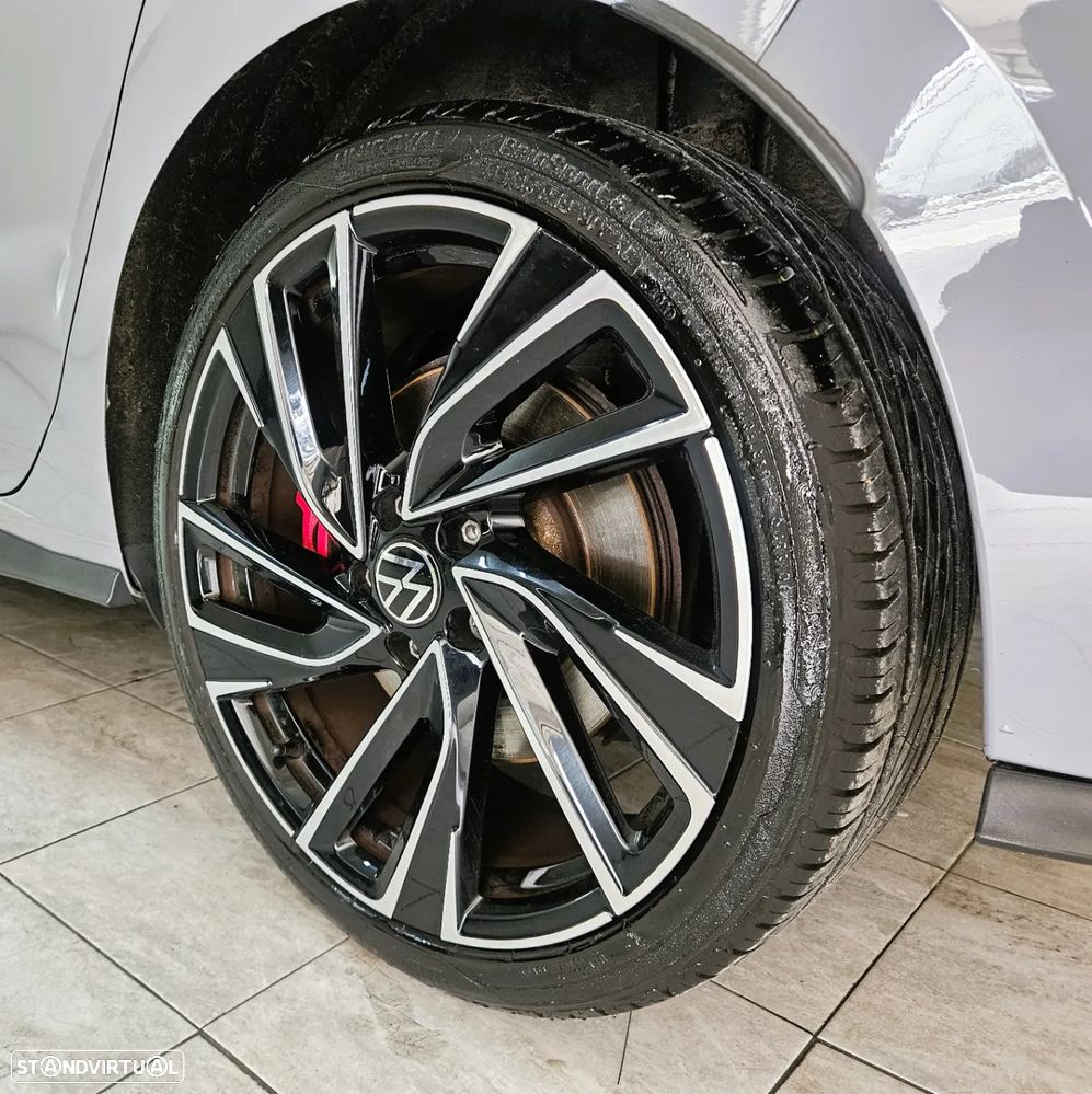 VW Golf 2.0 TSI GTI DSG Performance - 51
