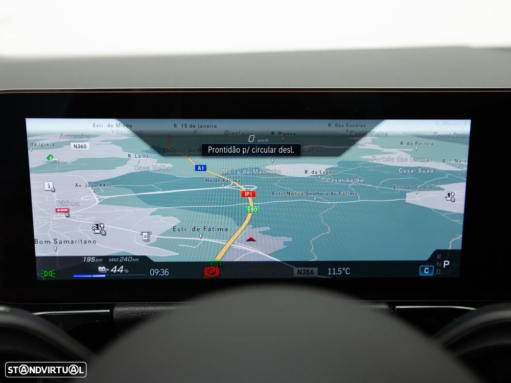 Mercedes-Benz EQA 250+ AMG Line - 25