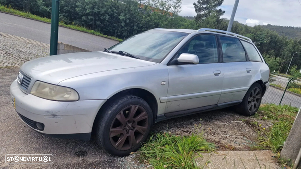 Audi A4 1.9 TDI Acidentado