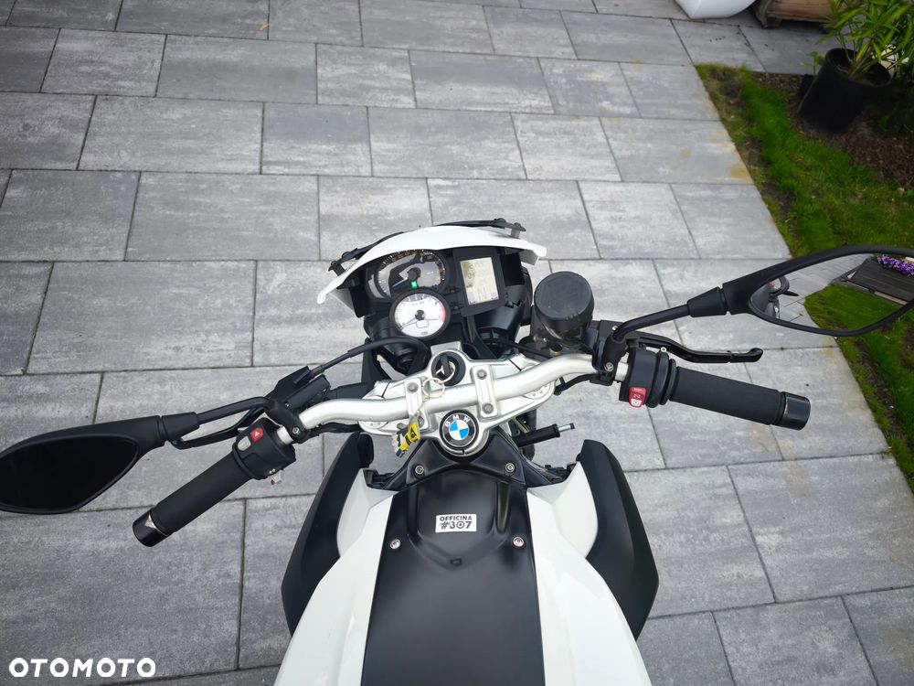 BMW F - 4