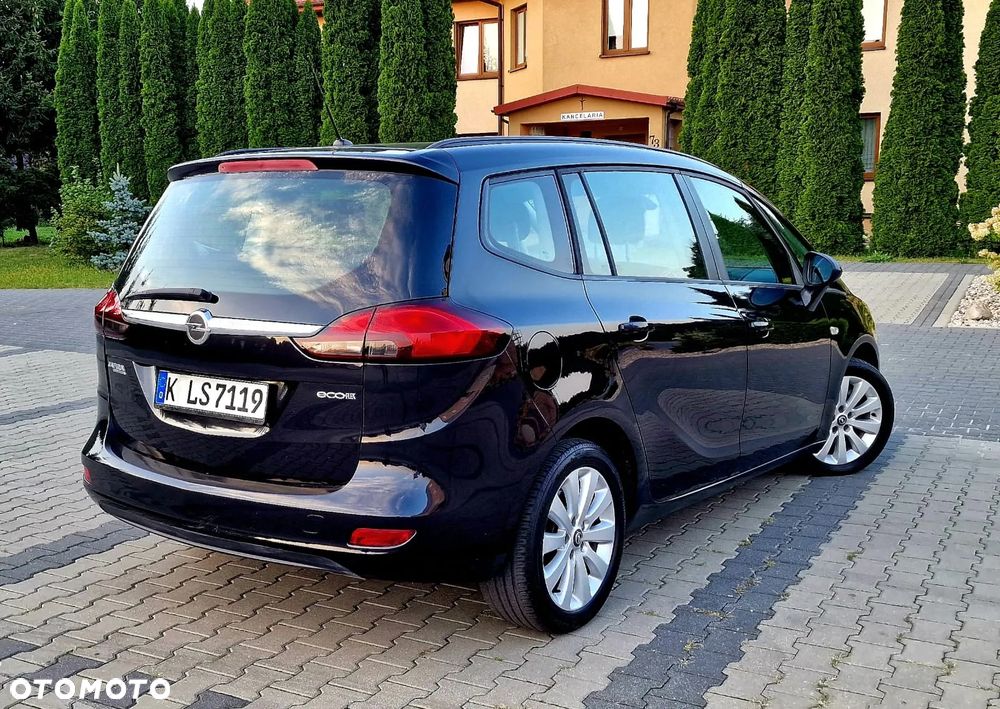 Opel Zafira - 9