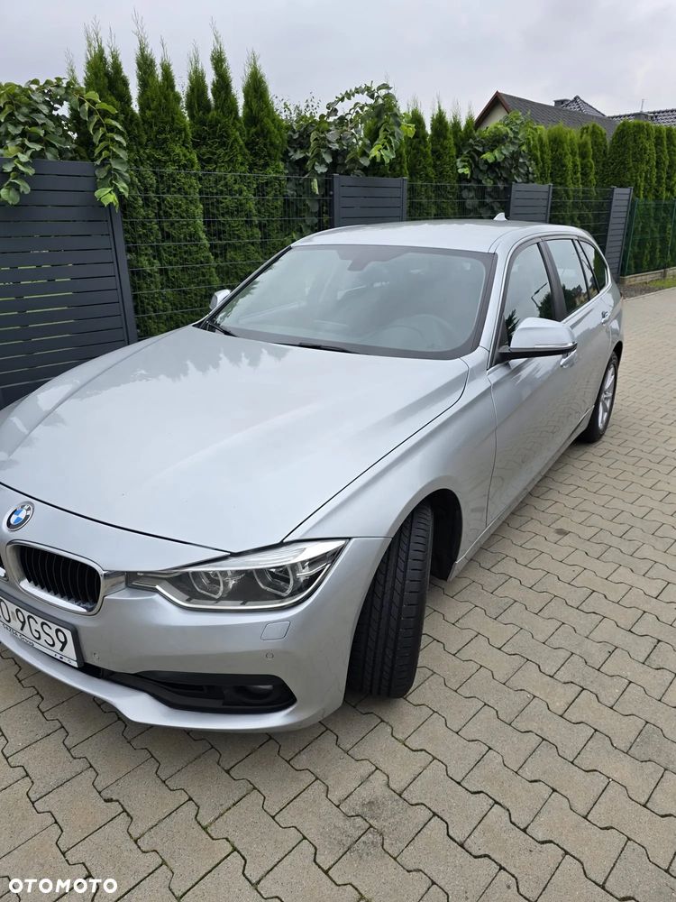 BMW Seria 3 318d - 2