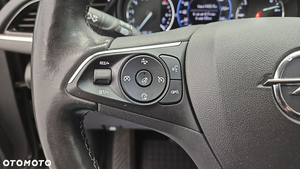Opel Insignia 2.0 CDTI Business Elegance S&S - 17
