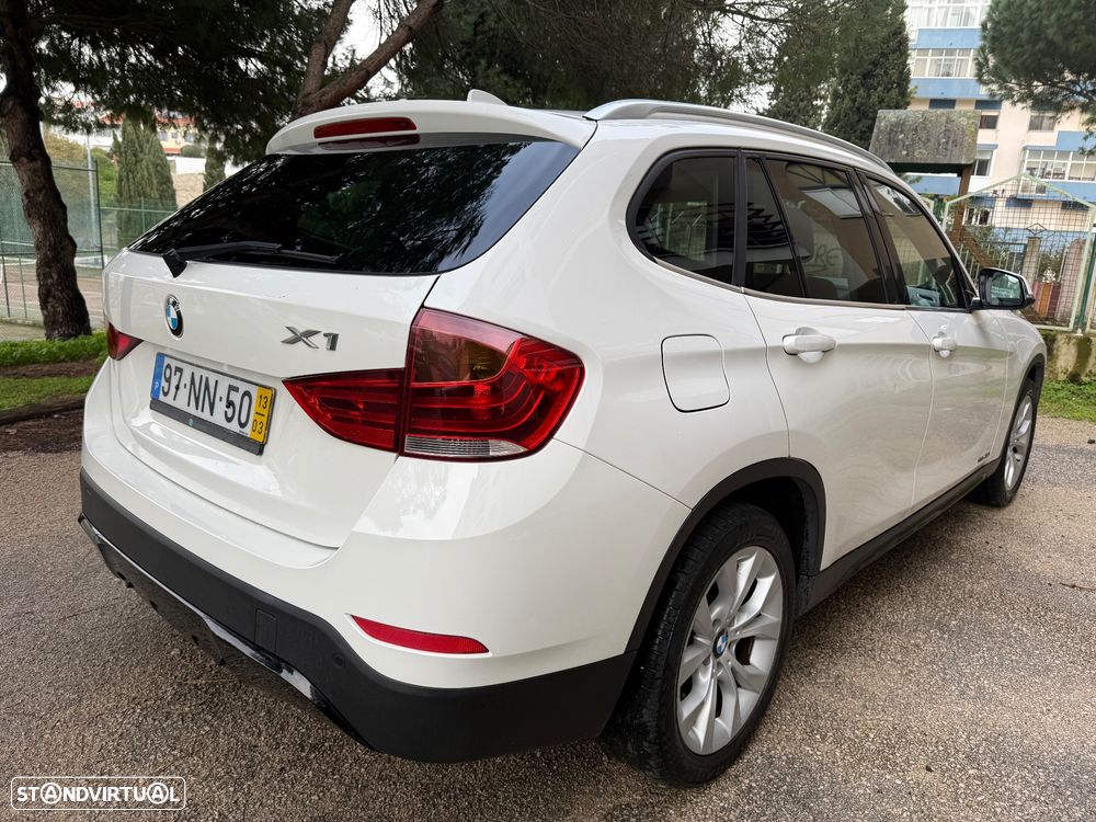 BMW X1 16 d sDrive Line Sport - 3