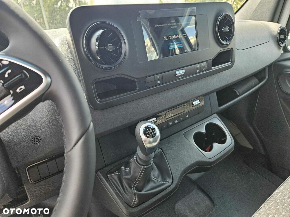 Mercedes-Benz Sprinter 317 CDI OM654 - 10