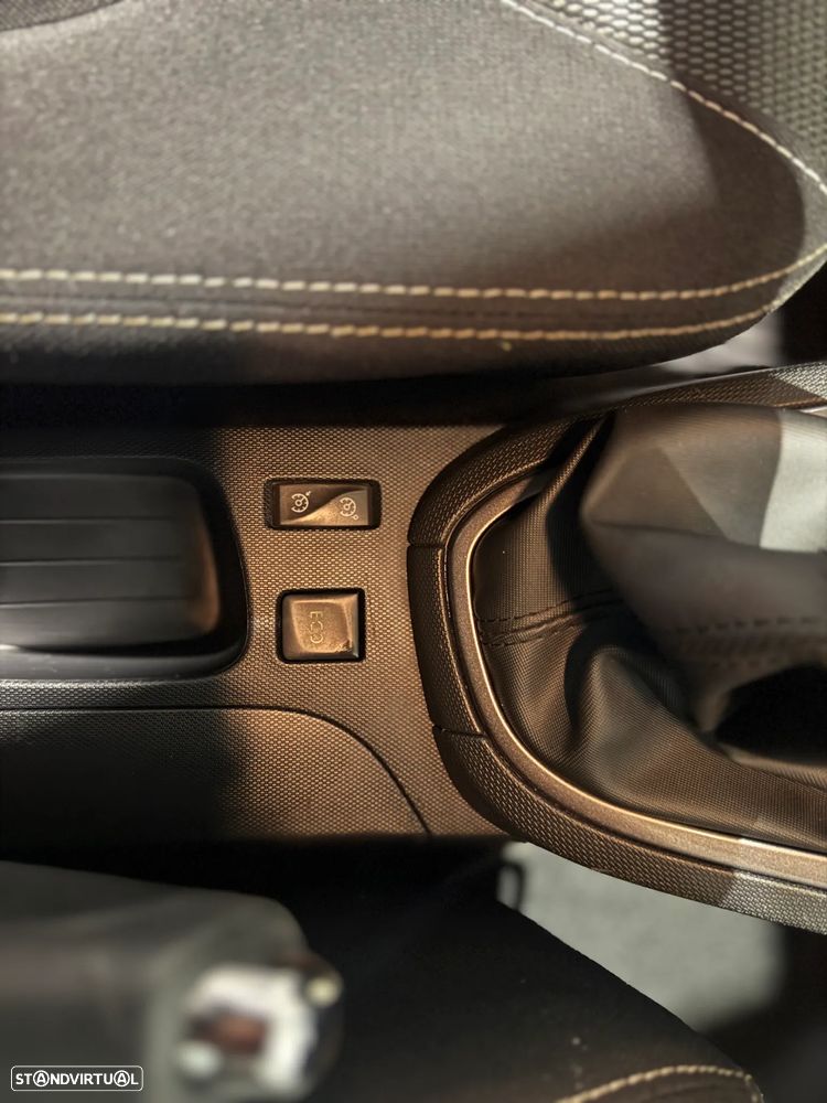 Renault Clio TCe 90 Dynamique - 14