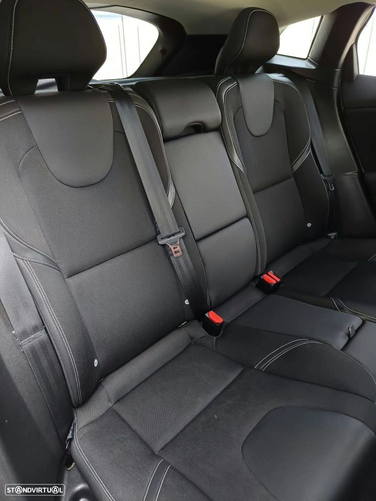 Volvo V40 1.6 D2 Eco Momentum - 20