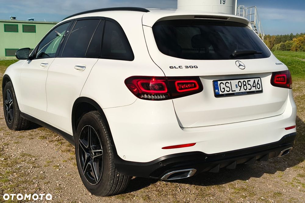 Mercedes-Benz GLC - 8