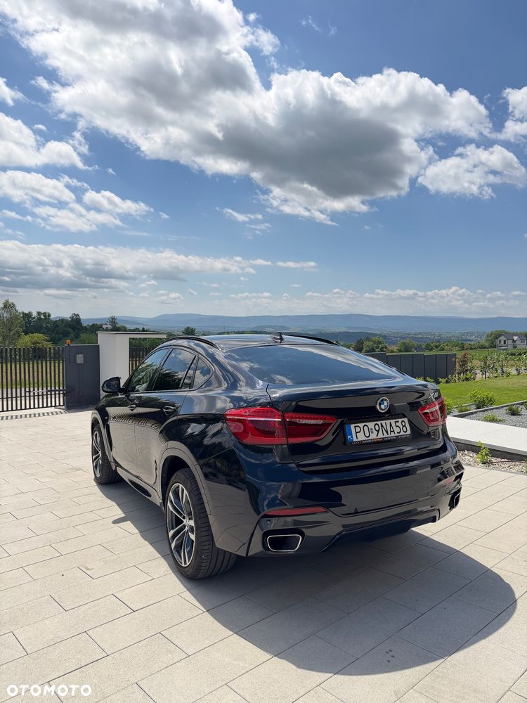BMW X6 xDrive40d - 11