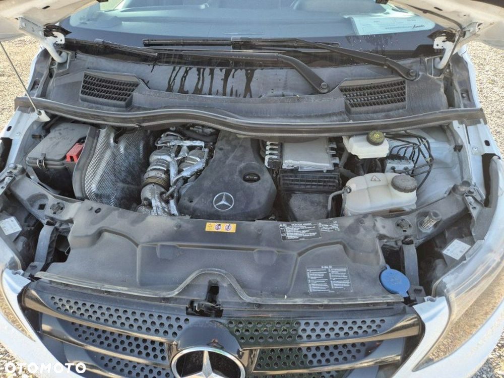 Mercedes-Benz Vito - 15