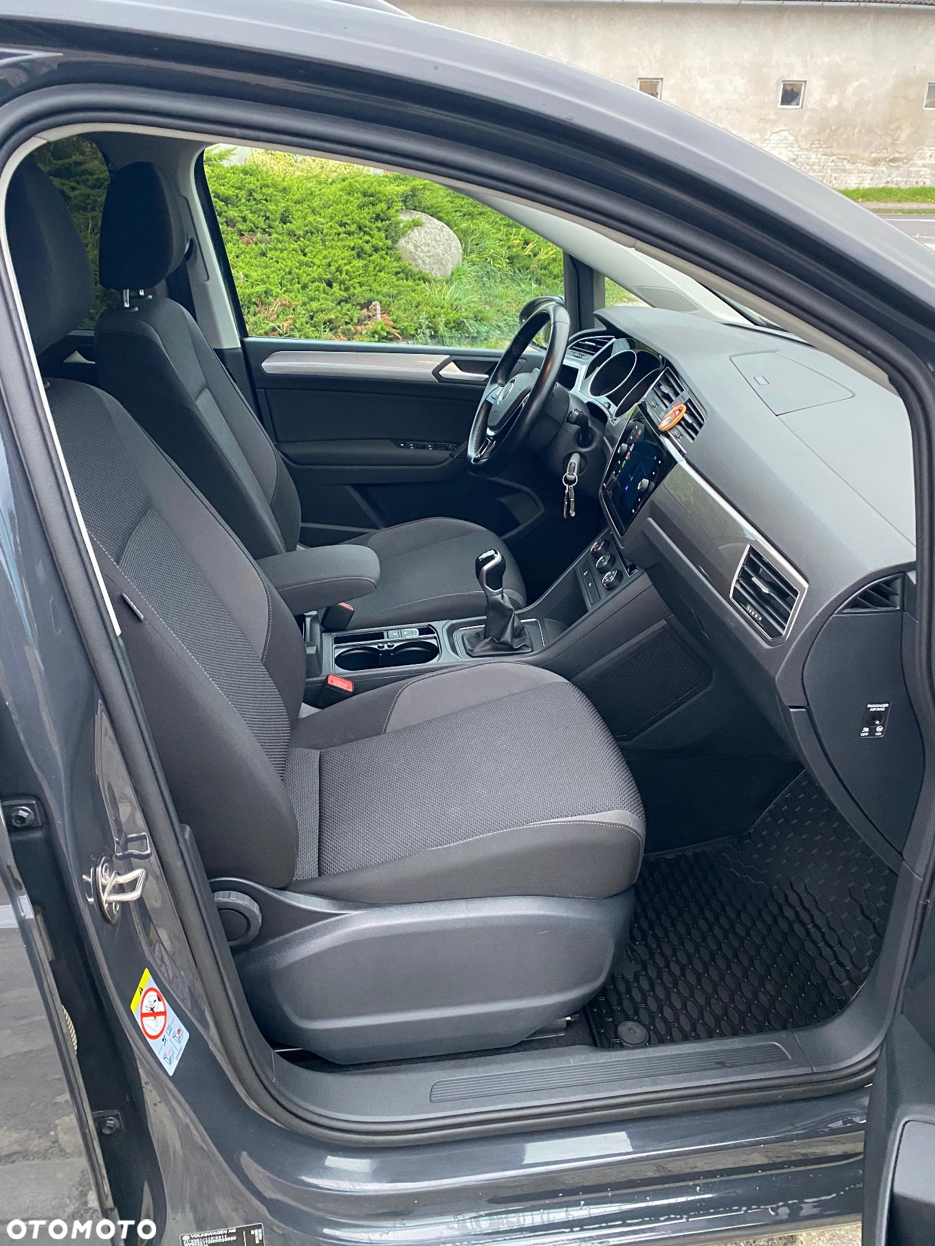 Volkswagen Touran 1.5 TSI EVO Trendline - 6