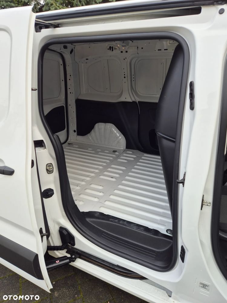 Toyota PROACE CITY - 11