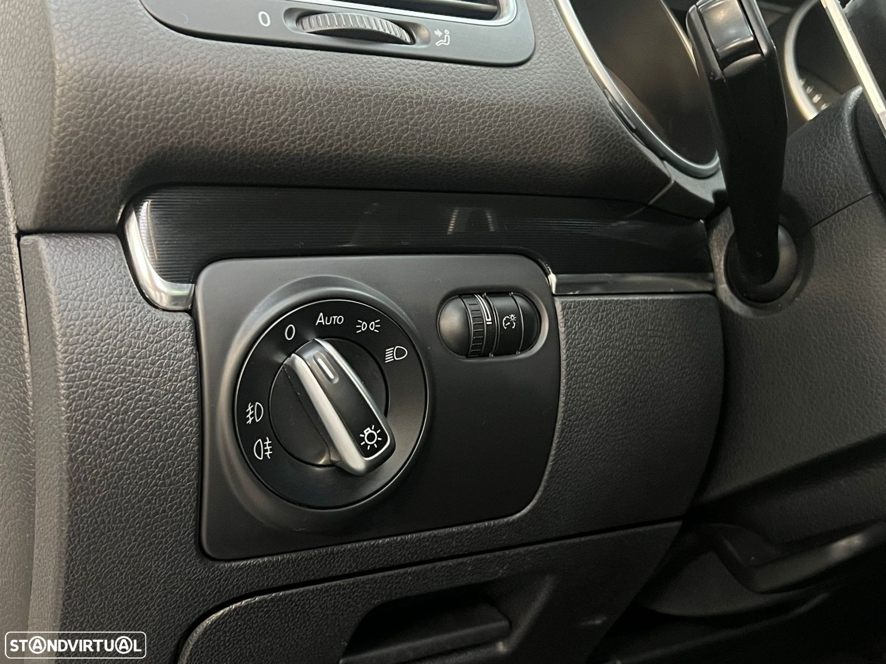 VW Golf 2.0 TSi GTI DSG - 26