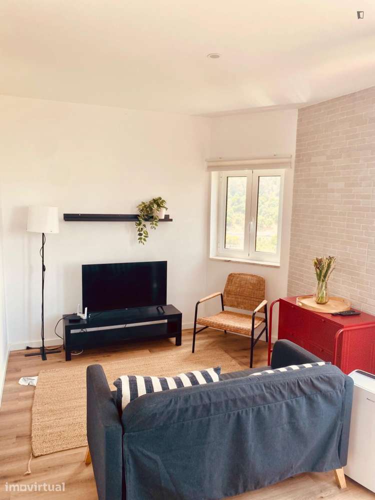 Quarto - localizado em Campolide Lisbon - Grande imagem: 5/8