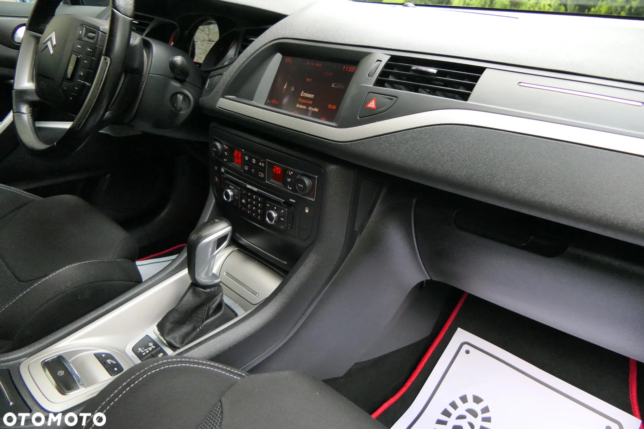 Citroën C5 Tourer 2.0 16V Confort - 16