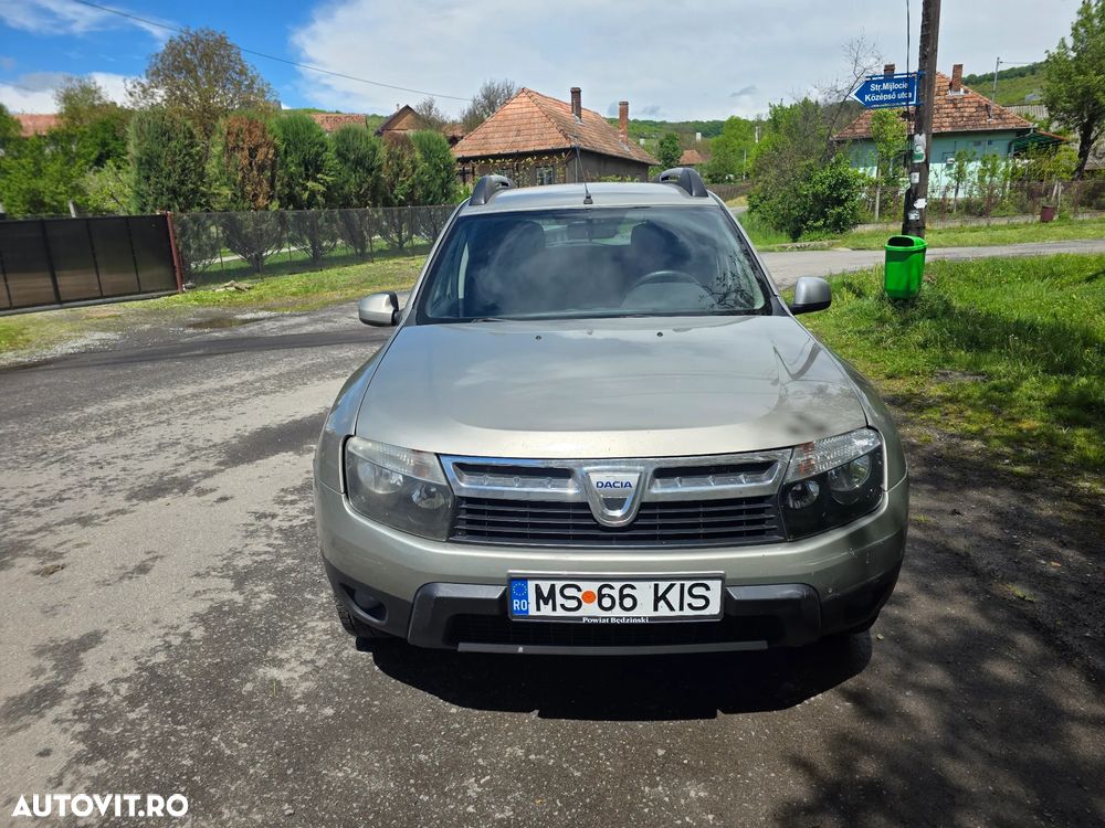Dacia Duster 1.6 4x4 Prestige - 11