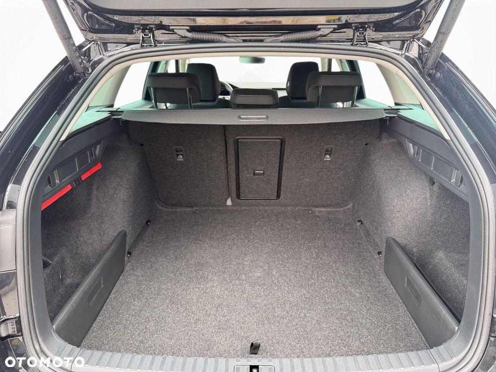 Skoda Octavia 1.5 TSI e-Tec Style DSG - 33