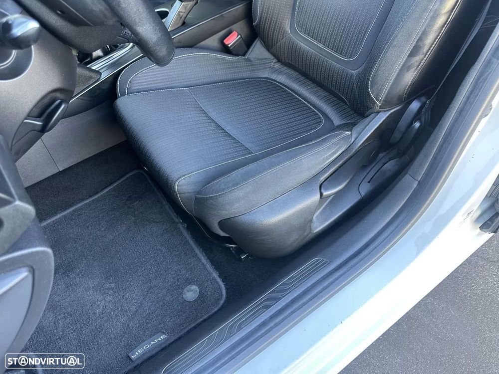 Renault Mégane Sport Tourer - 40