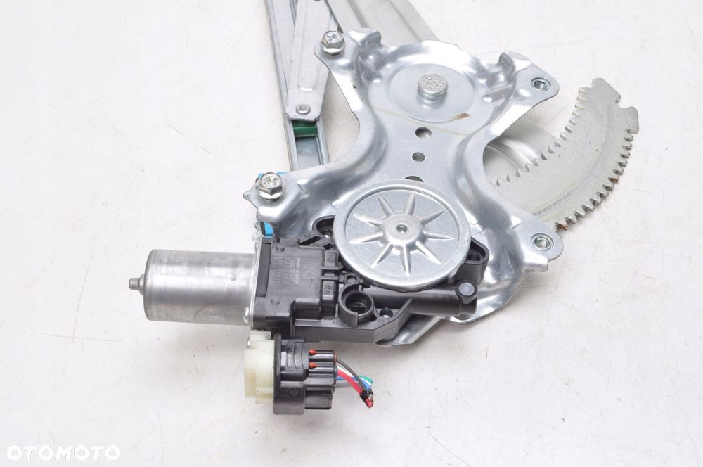 SUZUKI JIMNY IV PODNOŚNIK SZYBY PRAWY PRZÓD 5D 23R 83430-74P10 - 5